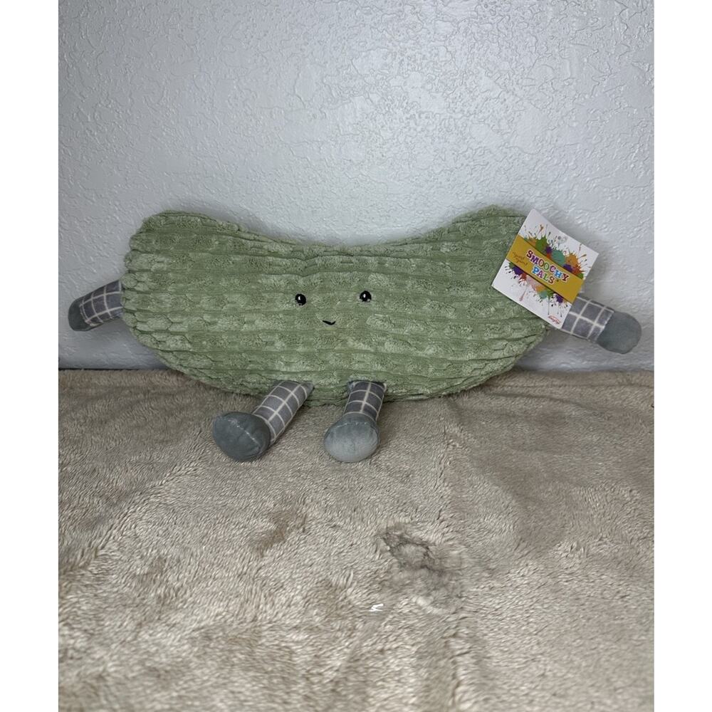 Smoochy Pals Green Pickle Plush Linzy Toys Food Stuffed